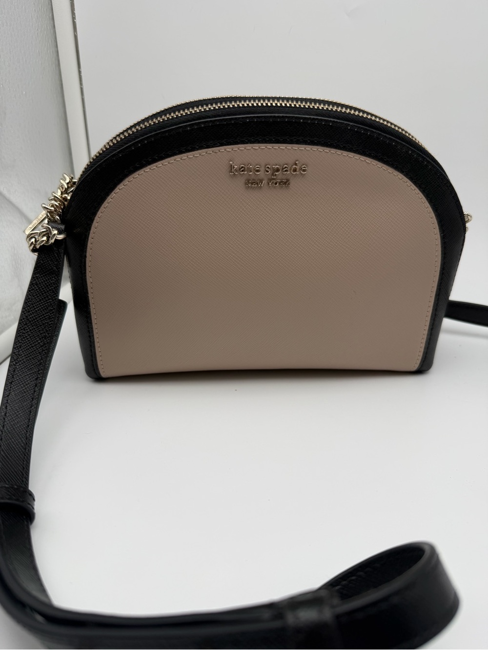 kate spade Two-Tone Cream and Black Dome Crossbody with Gold Chain - Picture 3 of 14